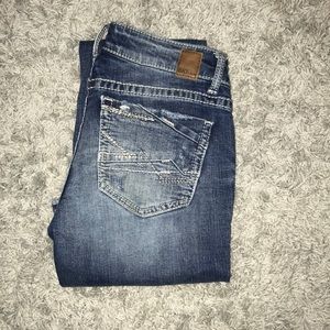 BKE 25XL boot cut